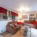 Chaleureux A Annecy, 63 M², Cheminee Apartmán Annecy