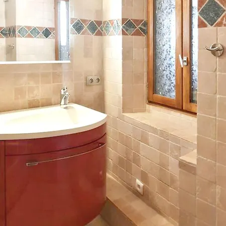 Chaleureux A 63 M² Cheminee Apartment