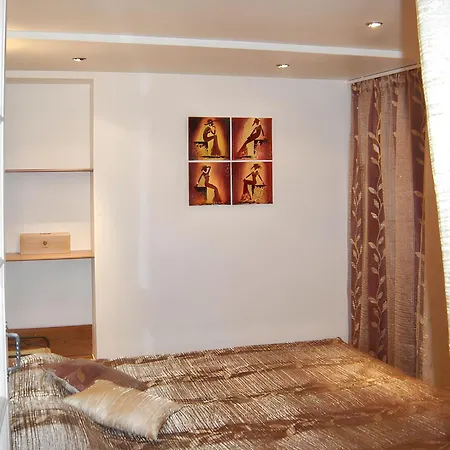 Chaleureux A 63 M² Cheminee Apartment *