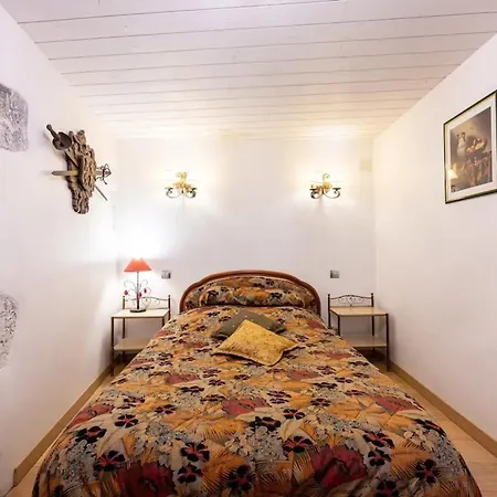 Chaleureux A 63 M² Cheminee Apartamento