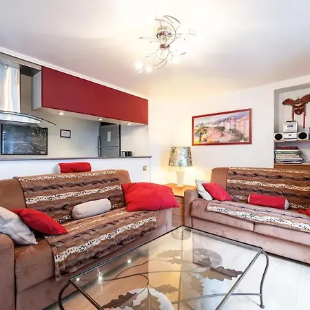Apartment Chaleureux A 63 M² Cheminee